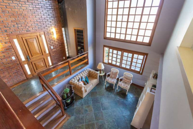 Imagem Casa com 4 Quartos à Venda, 351 m² em Nonoai - Porto Alegre Imagem Casa com 4 Quartos à Venda, 351 m² em Nonoai - Porto Alegre