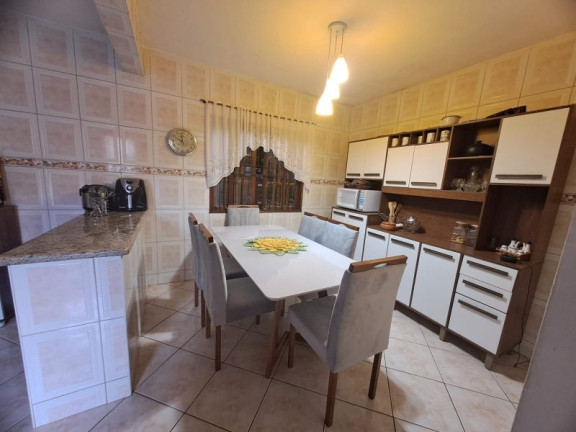 Imagem Casa com 3 Quartos à Venda, 140 m² em Jardim Itatiaia - Itatiaia