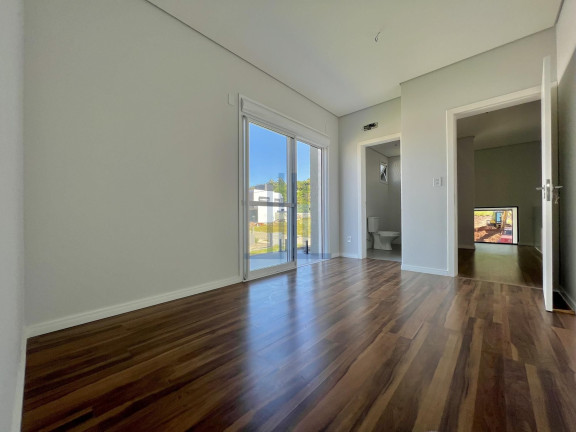 Imagem Casa de Condomínio com 3 Quartos à Venda, 240 m² em Tomazetti - Santa Maria Imagem Casa de Condomínio com 3 Quartos à Venda, 240 m² em Tomazetti - Santa Maria