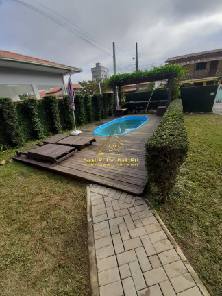 Imagem Casa com 3 Quartos para Alugar, em Itacolomi - Balneário Piçarras Imagem Casa com 3 Quartos para Alugar, em Itacolomi - Balneário Piçarras
