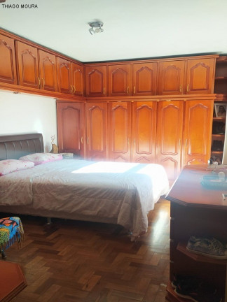 Imagem Imóvel com 3 Quartos à Venda, 120 m² em Rio Branco - Porto Alegre Imagem Imóvel com 3 Quartos à Venda, 120 m² em Rio Branco - Porto Alegre