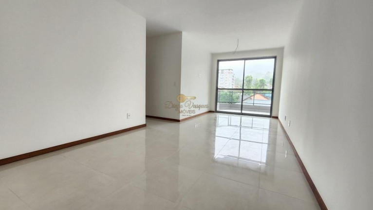 Apartamento com 3 Quartos à Venda, 101 m² em Alto - Teresópolis