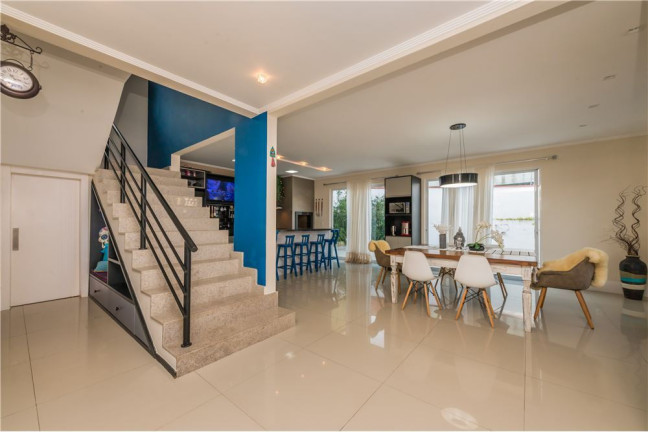 Imagem Casa com 3 Quartos à Venda, 348 m² em Centro - Balneário Camboriú
