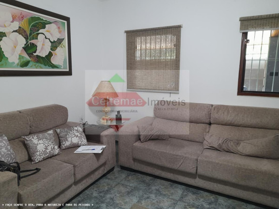 Imagem Casa com 3 Quartos à Venda, 200 m² em Vila Aparecida - Taubaté Imagem Casa com 3 Quartos à Venda, 200 m² em Vila Aparecida - Taubaté