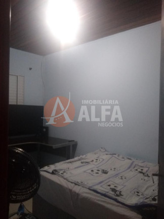 Imagem Casa com 3 Quartos à Venda, 250 m² em Jardim Sabiá - Cotia Imagem Casa com 3 Quartos à Venda, 250 m² em Jardim Sabiá - Cotia