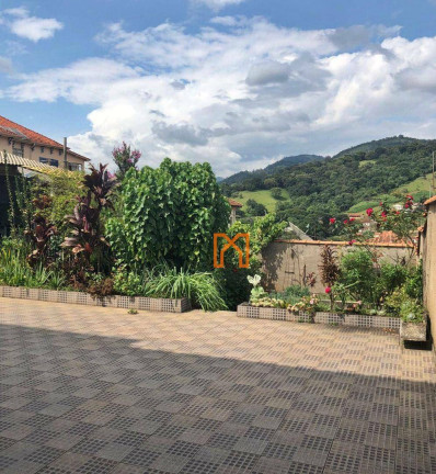 Imagem Casa com 5 Quartos à Venda, 296 m² em Centro - Brazópolis