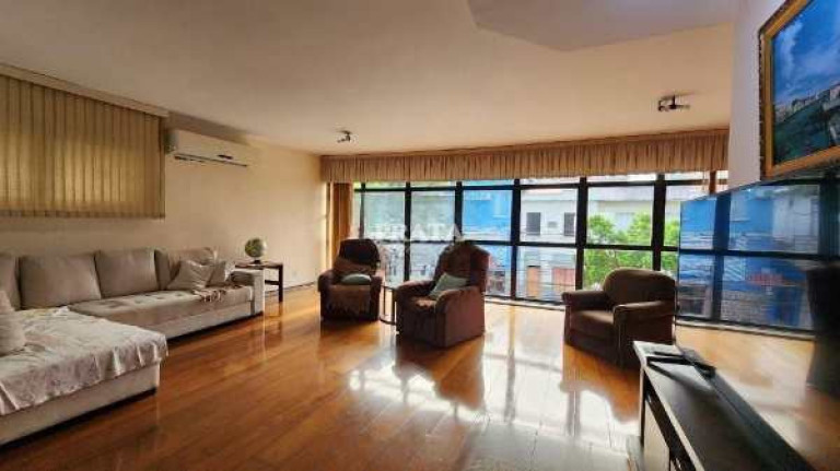 Imagem Apartamento com 4 Quartos à Venda, 152 m² em Gonzaga - Santos Imagem Apartamento com 4 Quartos à Venda, 152 m² em Gonzaga - Santos