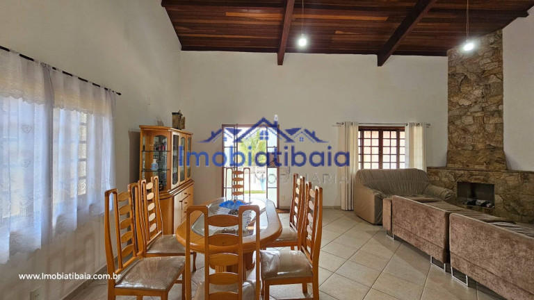 Imagem Chácara com 4 Quartos à Venda, 680 m² em Centro - Piracaia