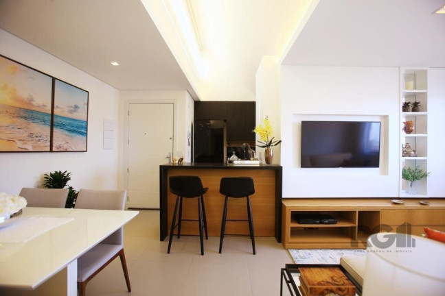 Imagem Apartamento com 2 Quartos à Venda, 67 m² em Menino Deus - Porto Alegre