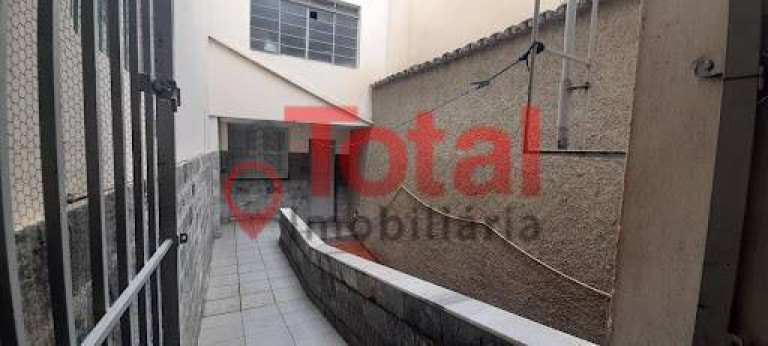 Imagem Casa com 3 Quartos à Venda, 300 m² em Centro - Coronel Fabriciano Imagem Casa com 3 Quartos à Venda, 300 m² em Centro - Coronel Fabriciano