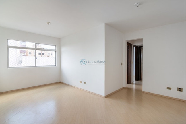 Imagem Apartamento com 3 Quartos à Venda, 70 m² em Cabral - Curitiba
