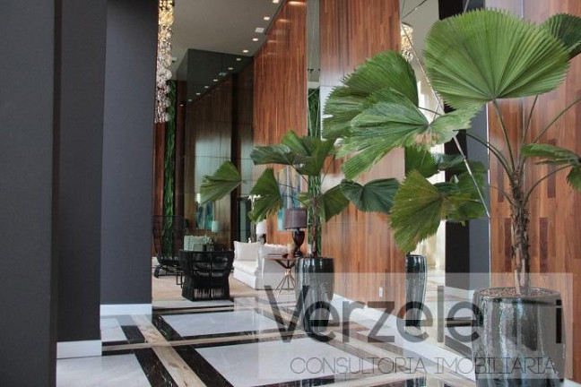 Imagem Apartamento com 4 Quartos à Venda, 220 m² em Centro - Balneário Camboriú Imagem Apartamento com 4 Quartos à Venda, 220 m² em Centro - Balneário Camboriú