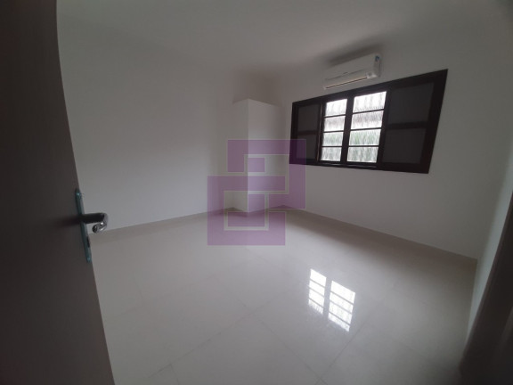 Imagem Casa com 2 Quartos à Venda, 408 m² em Guaiúba - Guarujá Imagem Casa com 2 Quartos à Venda, 408 m² em Guaiúba - Guarujá