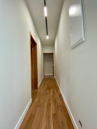 Imagem Casa com 3 Quartos à Venda, 220 m² em Jardim Das Colinas - São José Dos Campos Imagem Casa com 3 Quartos à Venda, 220 m² em Jardim Das Colinas - São José Dos Campos
