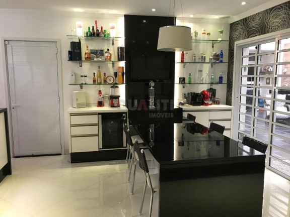 Imagem Casa com 4 Quartos à Venda, 450 m² em Brooklin - São Paulo Imagem Casa com 4 Quartos à Venda, 450 m² em Brooklin - São Paulo