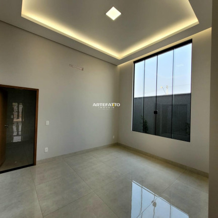 Imagem Casa com 2 Quartos à Venda, 126 m² Imagem Casa com 2 Quartos à Venda, 126 m²