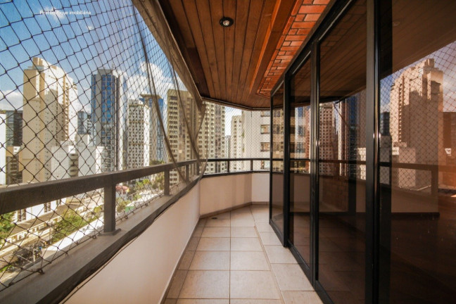 Imagem Apartamento com 3 Quartos à Venda ou Locação, em Itaim Bibi - São Paulo Imagem Apartamento com 3 Quartos à Venda ou Locação, em Itaim Bibi - São Paulo