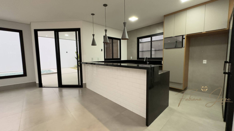 Imagem Casa com 3 Quartos à Venda, 327 m² em Roncáglia - Valinhos