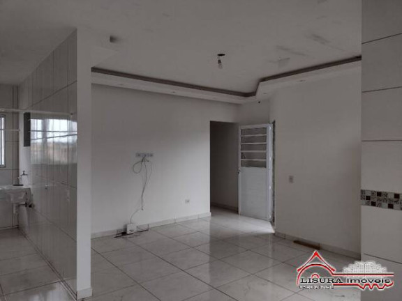 Casa com 4 Quartos à Venda, 240 m² em Jardim Do Marquês - Jacareí