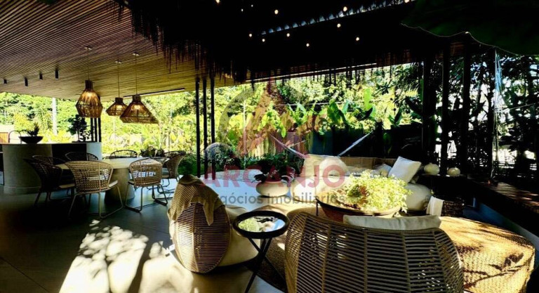Imagem Casa com 6 Quartos à Venda, 486 m² em Riviera - Bertioga Imagem Casa com 6 Quartos à Venda, 486 m² em Riviera - Bertioga
