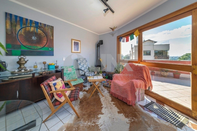 Imagem Imóvel com 3 Quartos à Venda, 154 m² em Teresópolis - Porto Alegre