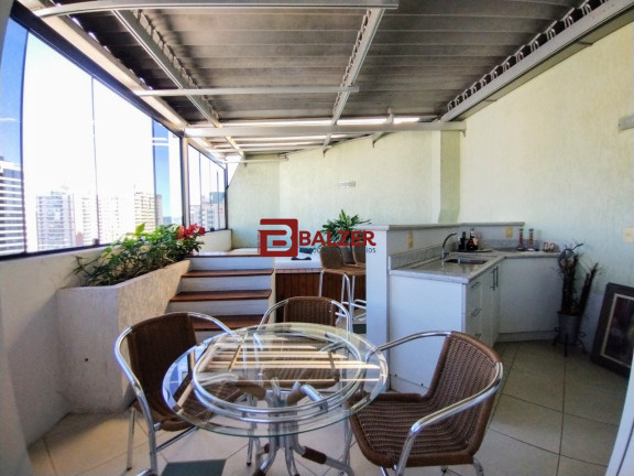 Imagem Cobertura com 3 Quartos à Venda, 309 m² em Centro - Florianópolis