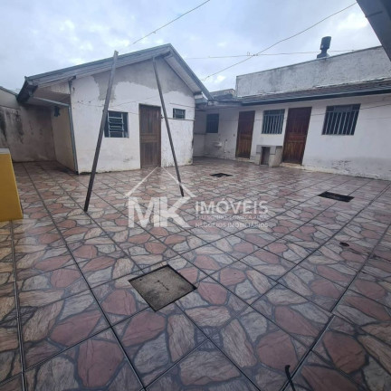 Imagem Casa com 3 Quartos à Venda, 220 m² em Capão Da Imbuia - Curitiba Imagem Casa com 3 Quartos à Venda, 220 m² em Capão Da Imbuia - Curitiba