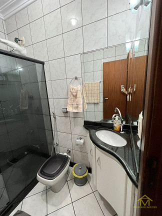 Imagem Casa com 3 Quartos à Venda, 200 m² em Glória - Vila Velha Imagem Casa com 3 Quartos à Venda, 200 m² em Glória - Vila Velha