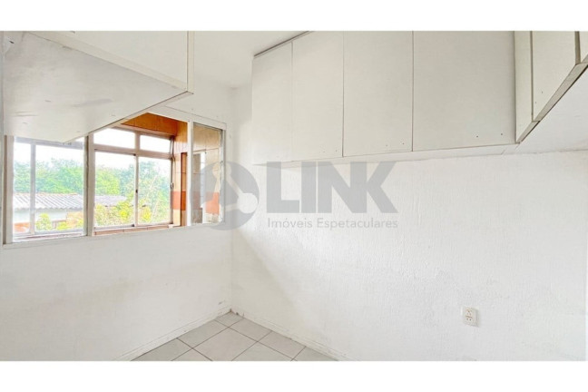 Imagem Apartamento com 3 Quartos à Venda, 72 m² em Cristal - Porto Alegre Imagem Apartamento com 3 Quartos à Venda, 72 m² em Cristal - Porto Alegre
