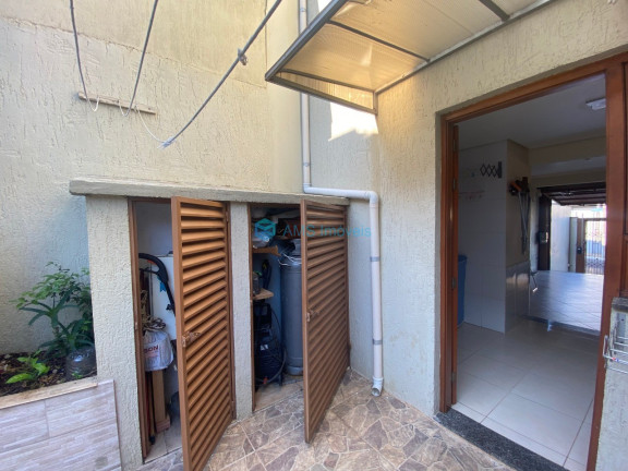 Imagem Sobrado com 3 Quartos à Venda, 185 m² em Moinhos De Vento - Canoas Imagem Sobrado com 3 Quartos à Venda, 185 m² em Moinhos De Vento - Canoas
