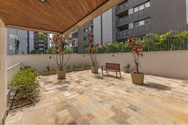 Imagem Apartamento com 3 Quartos à Venda, 108 m² em Higienópolis - Porto Alegre Imagem Apartamento com 3 Quartos à Venda, 108 m² em Higienópolis - Porto Alegre