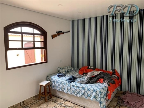 Imagem Casa com 5 Quartos à Venda, 356 m² em Terra Preta (terra Preta) - Mairiporã Imagem Casa com 5 Quartos à Venda, 356 m² em Terra Preta (terra Preta) - Mairiporã