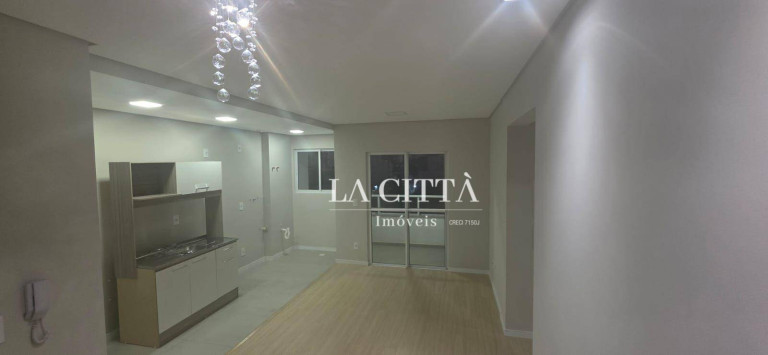 Imagem Apartamento com 2 Quartos para Alugar, 63 m² em Vila Operária - Itajaí Imagem Apartamento com 2 Quartos para Alugar, 63 m² em Vila Operária - Itajaí