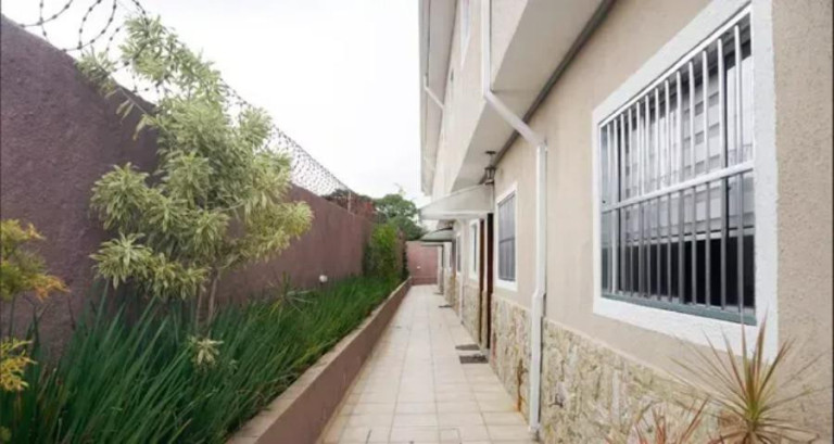 Sobrado com 2 Quartos à Venda, 57 m² em Vila Paranaguá - São Paulo
