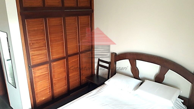 Imagem Casa com 8 Quartos à Venda, 450 m² em Maria Helena Novaes - Peruíbe Imagem Casa com 8 Quartos à Venda, 450 m² em Maria Helena Novaes - Peruíbe