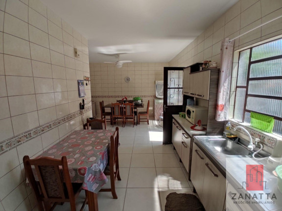 Imagem Casa com 3 Quartos à Venda, em Centro - Esteio Imagem Casa com 3 Quartos à Venda, em Centro - Esteio