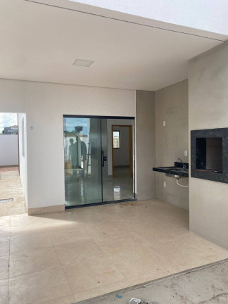 Imagem Casa com 3 Quartos à Venda, 127 m² em Jardim Universitário - Cuiabá Imagem Casa com 3 Quartos à Venda, 127 m² em Jardim Universitário - Cuiabá