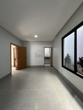 Imagem Casa com 3 Quartos à Venda, 190 m² em Setor Faiçalville - Goiânia Imagem Casa com 3 Quartos à Venda, 190 m² em Setor Faiçalville - Goiânia