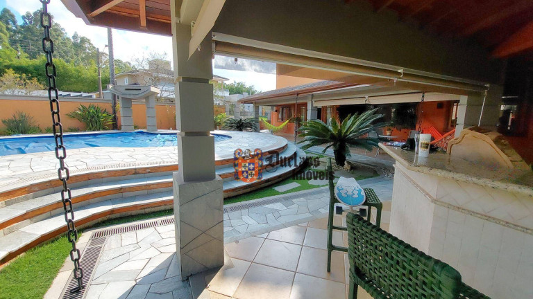 Imagem Sobrado com 4 Quartos à Venda, 467 m² em Condomínio Shambala I - Atibaia Imagem Sobrado com 4 Quartos à Venda, 467 m² em Condomínio Shambala I - Atibaia