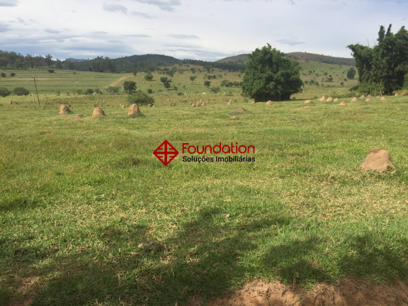 Imagem Terreno à Venda, 800 m² em Moreira César - Pindamonhangaba