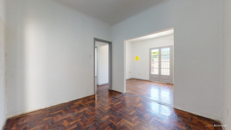 Imagem Imóvel com 3 Quartos à Venda, 68 m² em Menino Deus - Porto Alegre Imagem Imóvel com 3 Quartos à Venda, 68 m² em Menino Deus - Porto Alegre