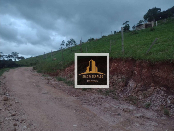 Imagem Chácara com 2 Quartos à Venda, 2.000 m² em Capim Da Angola - Paraibuna Imagem Chácara com 2 Quartos à Venda, 2.000 m² em Capim Da Angola - Paraibuna