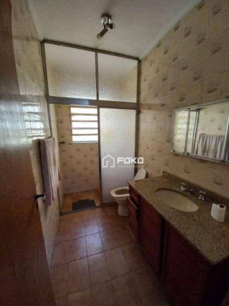 Imagem Casa com 3 Quartos para Alugar, 330 m² em Vila Rosália - Guarulhos Imagem Casa com 3 Quartos para Alugar, 330 m² em Vila Rosália - Guarulhos