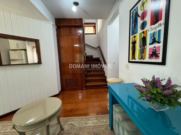 Imagem Casa com 4 Quartos à Venda, 285 m² em Região De Capivari - Campos Do Jordão Imagem Casa com 4 Quartos à Venda, 285 m² em Região De Capivari - Campos Do Jordão