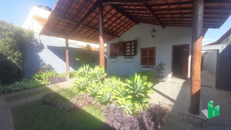 Imagem Casa com 3 Quartos à Venda, 180 m² em Cândida Câmara - Montes Claros Imagem Casa com 3 Quartos à Venda, 180 m² em Cândida Câmara - Montes Claros