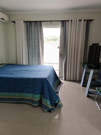 Imagem Casa com 4 Quartos à Venda, 237 m² em Bom Retiro - Joinville