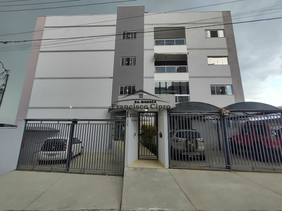 Apartamento com 2 Quartos à Venda, 103 m² em Village Santana - Guaratinguetá