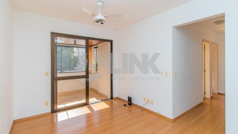 Imagem Apartamento com 3 Quartos à Venda, 83 m² em Mont Serrat - Porto Alegre