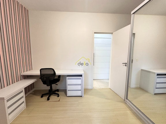Imagem Imóvel com 3 Quartos à Venda, 95 m² em Saguaçu - Joinville Imagem Imóvel com 3 Quartos à Venda, 95 m² em Saguaçu - Joinville