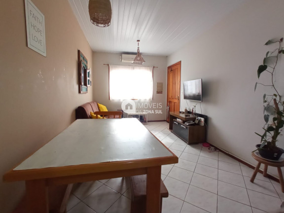 Imagem Casa com 2 Quartos à Venda, 61 m² Imagem Casa com 2 Quartos à Venda, 61 m²